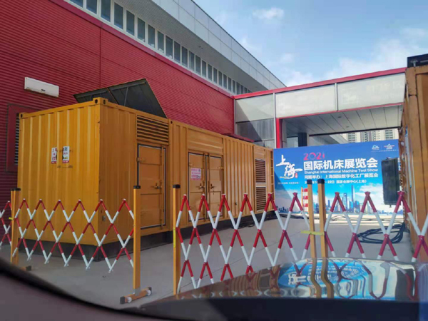 加查发电车出租-发电机无电压或电压太低怎么办？