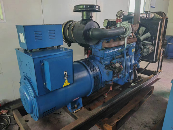 加查100kW柴油发电机组使用多级机油有哪些优缺点？